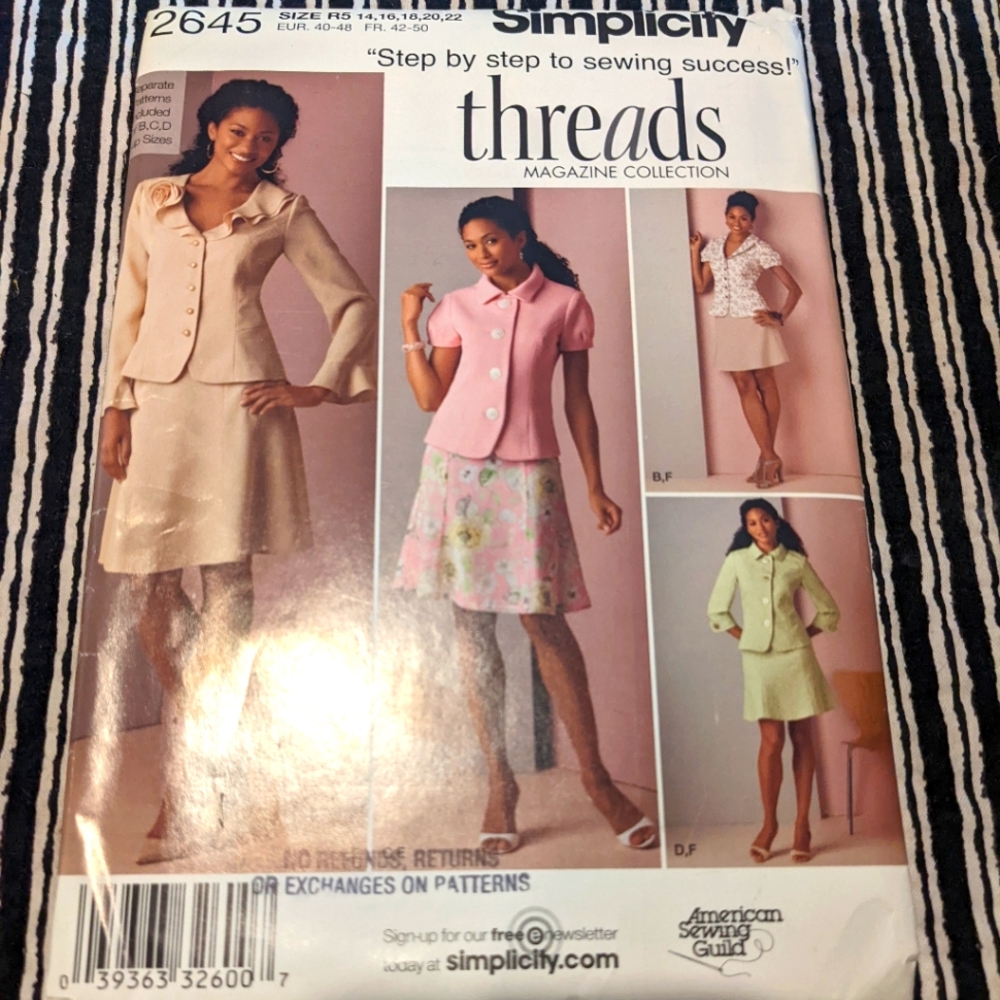 Simplicity 2645 Threads Magazine collection size R5 14,16,18,20,22 pattern only